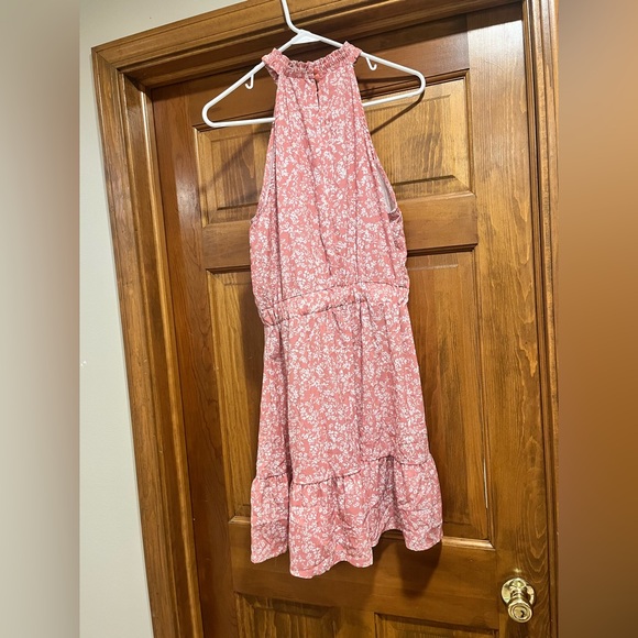 Floral Halter Neck Tiered Mini Dress in Pink - Medium - Picture 3 of 7